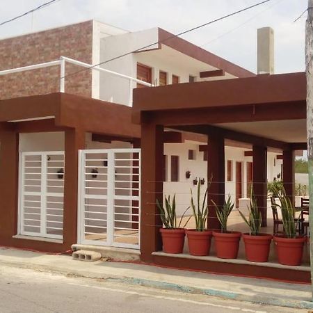 Casa Ka'An Rio. Hotel Río Lagartos Exterior photo